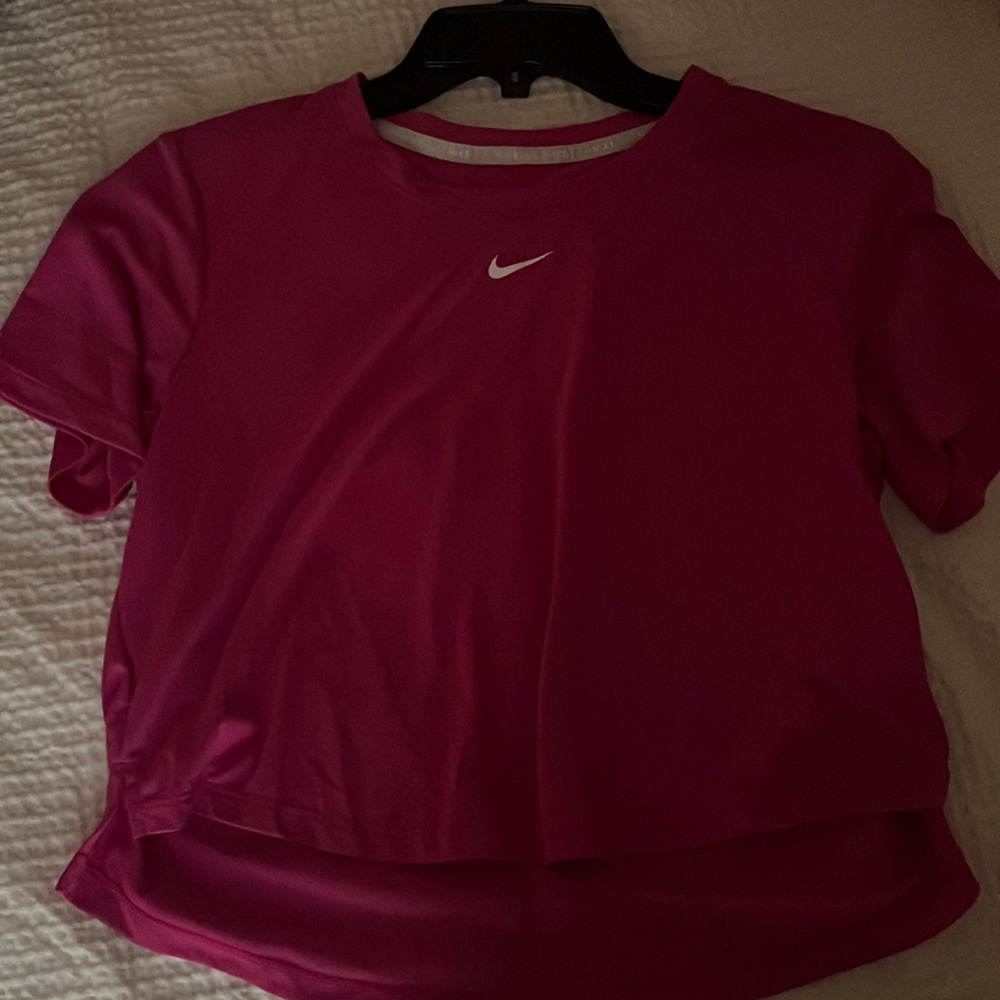 Pink Nike top